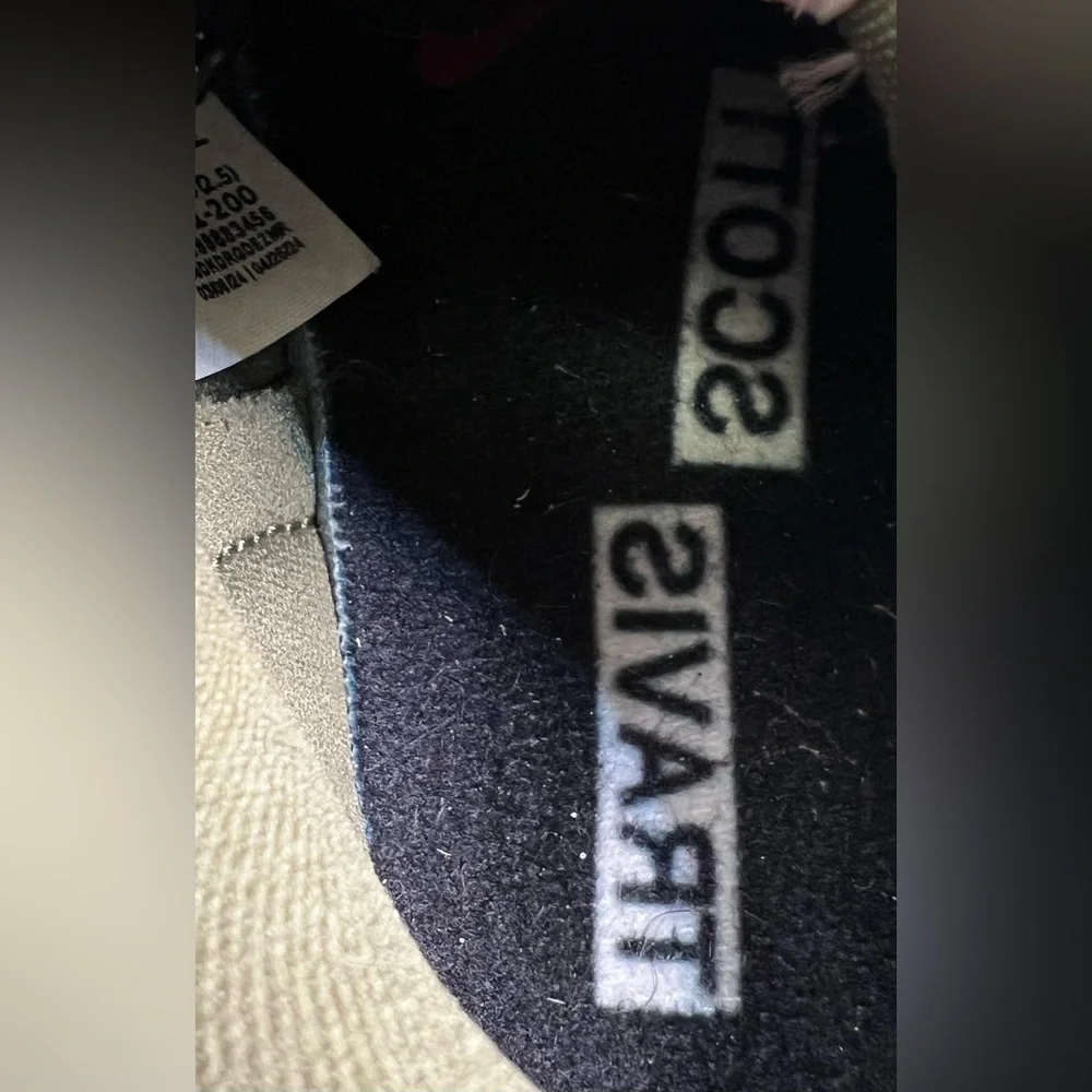 Air Jordan x Travis Scott,‎ Cactus Jack - Olive and Cream Youth Sneakers-8C